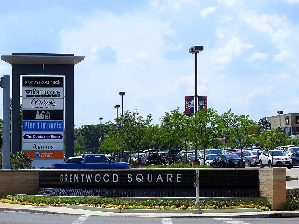 BrentwoodSquare_WebPhoto1